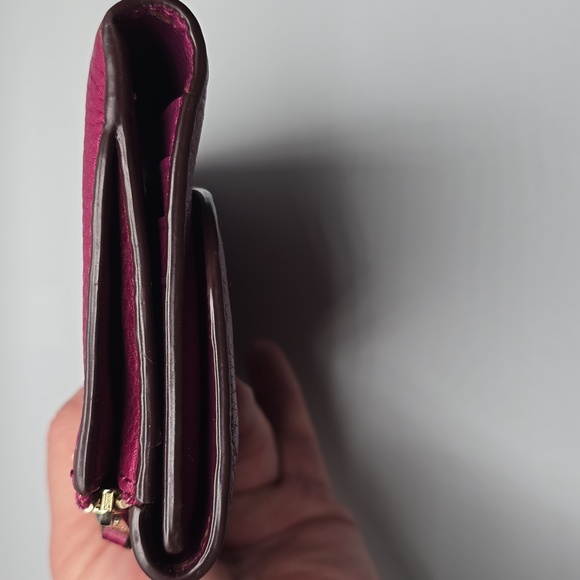 Coach Genuine Leather Full Size Wallet - Picture 7 of 9